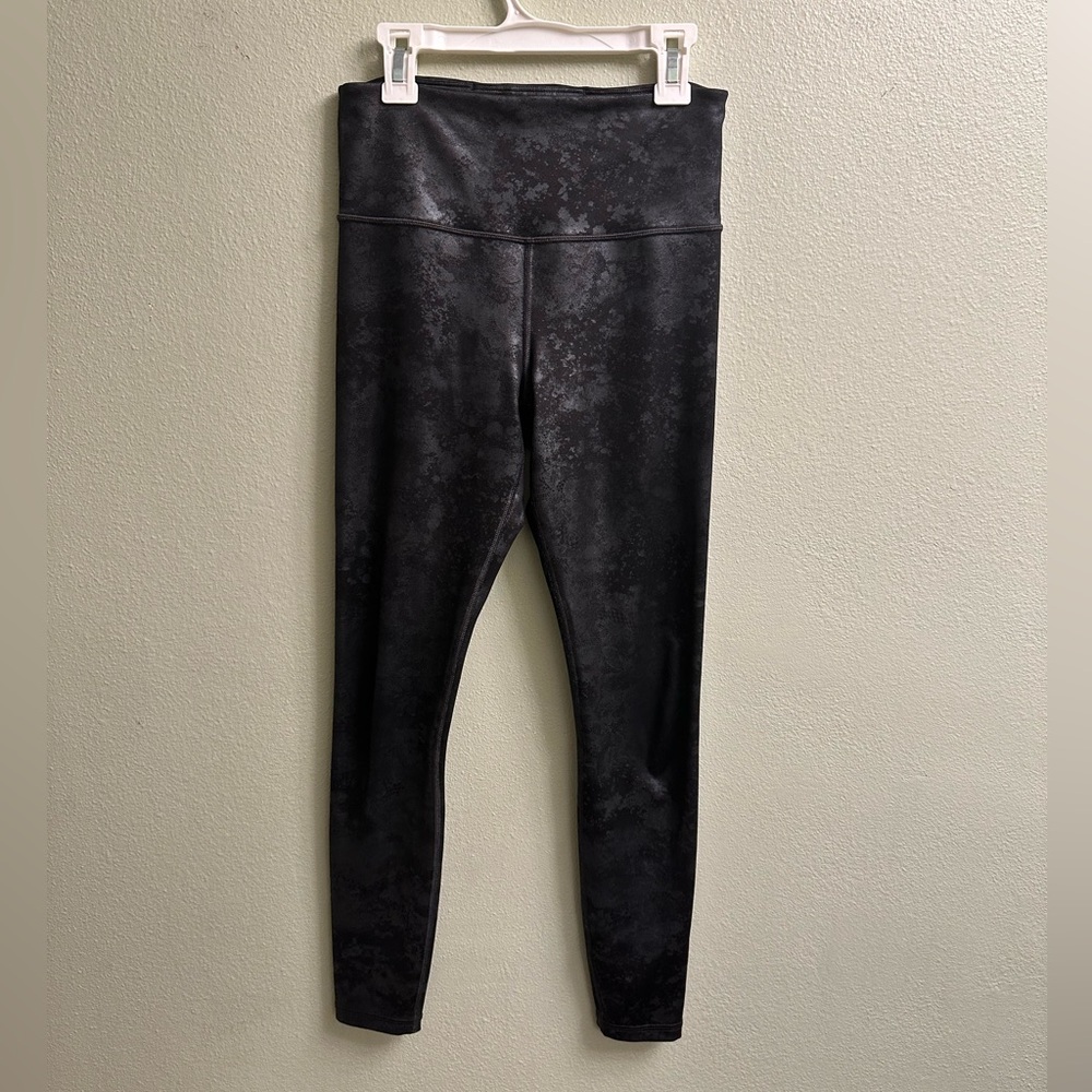 Athleta Elation Misty Lace Ultra High Rise Black Tights Size XS - Picture 8 of 11